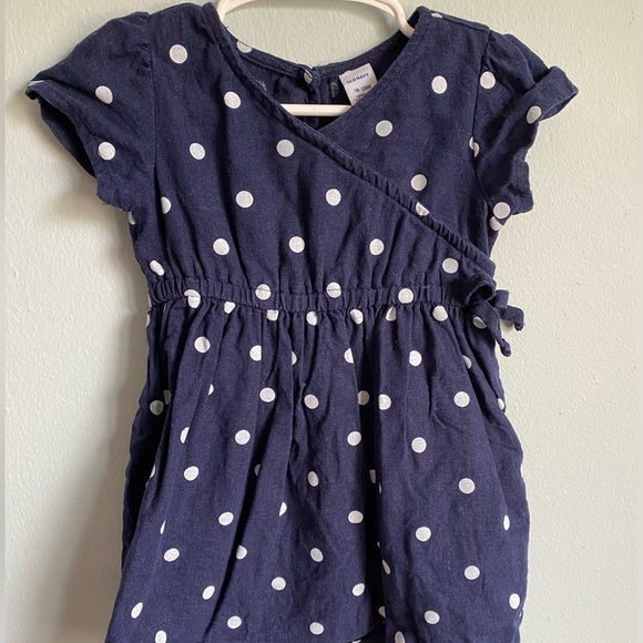 Old Navy polkadot dress - Picture 3 of 9